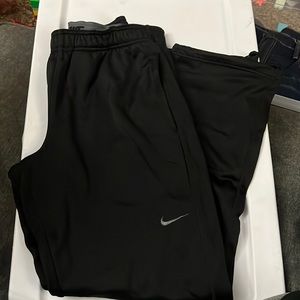 Men’s Nike black sweatpants